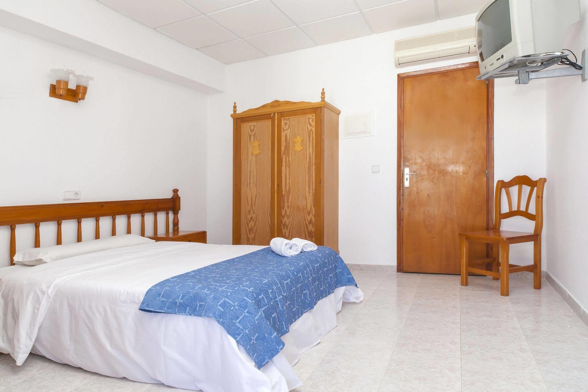 Can Beia Hostal Boutique (Adults Only) San Antonio  Luaran gambar