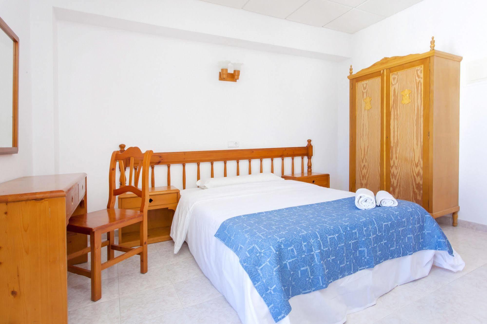 Can Beia Hostal Boutique (Adults Only) San Antonio  Luaran gambar