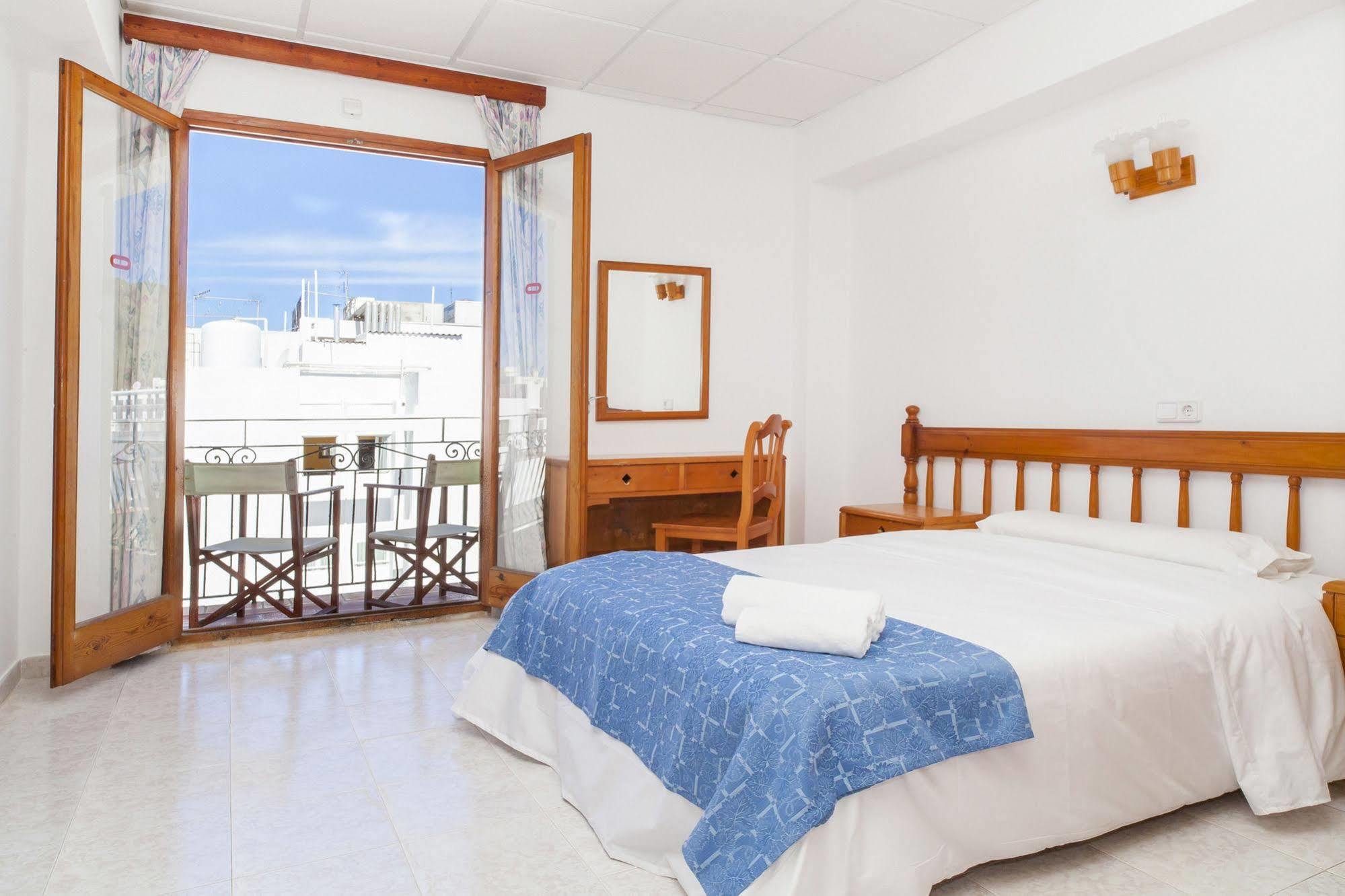Can Beia Hostal Boutique (Adults Only) San Antonio  Luaran gambar