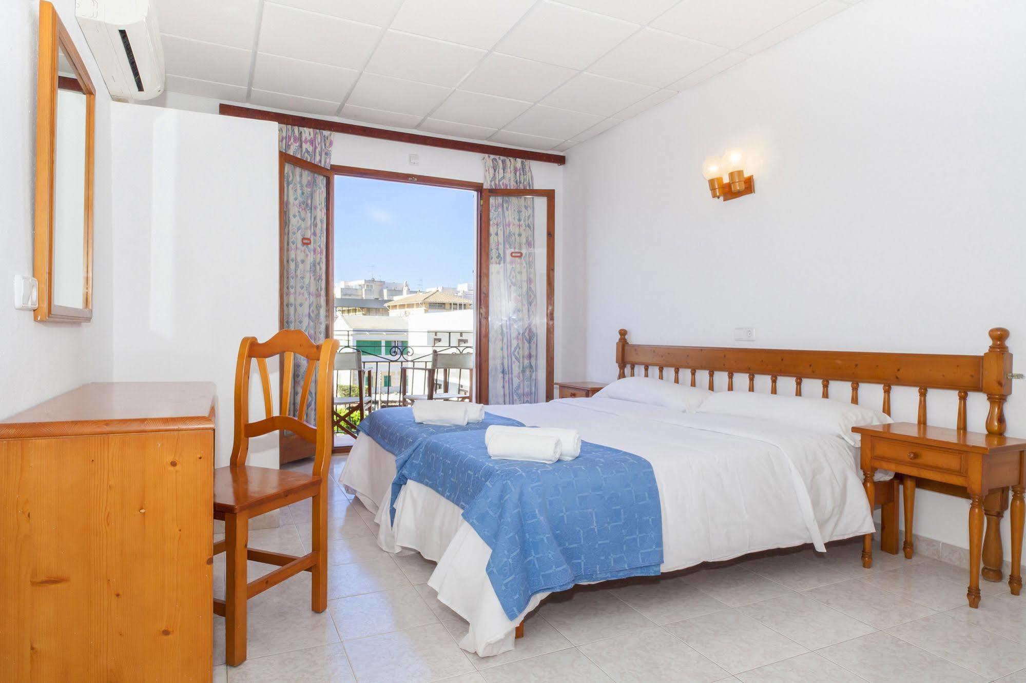 Can Beia Hostal Boutique (Adults Only) San Antonio  Luaran gambar